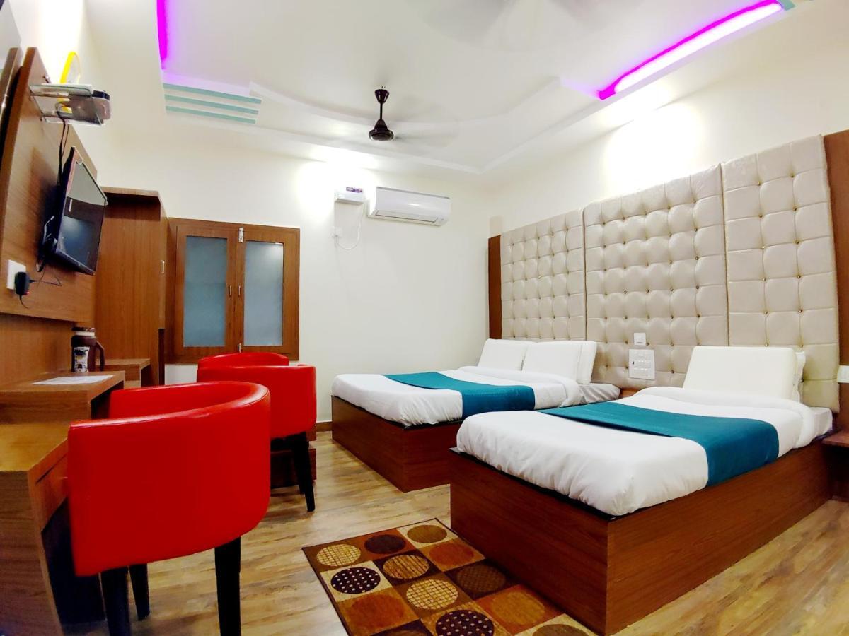 City Hotel Prayagraj Extérieur photo